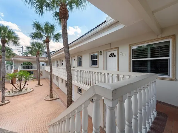 980 7th AVE S #210, NAPLES, FL 34102