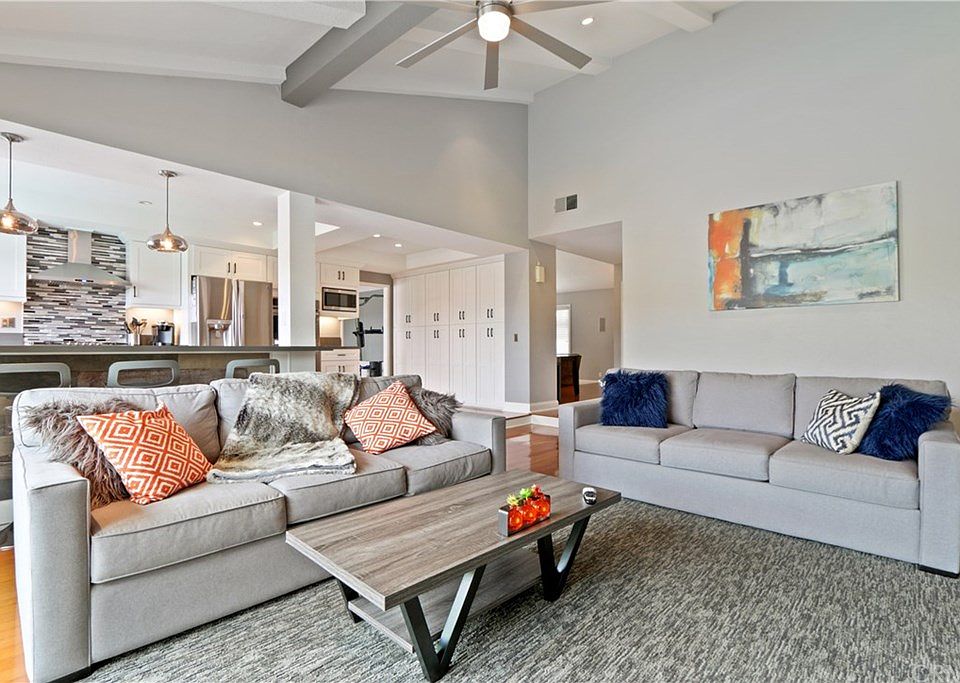 2nd image of 9897 Red River Cir