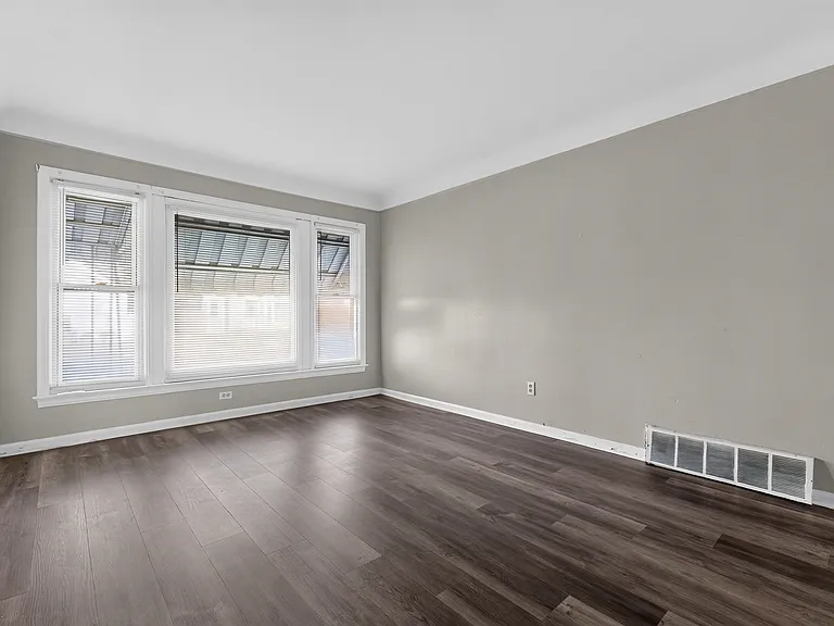 6370 Brace St — Photo 9
