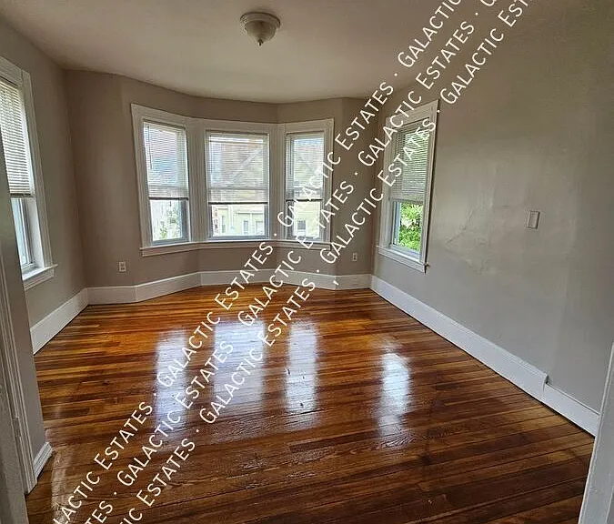 187 Grove St #3 — Photo 17