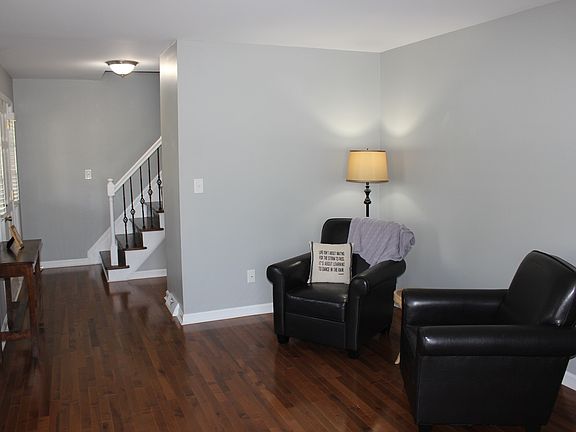 3rd image of 5059 Sanro Dr