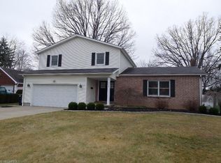 909 Willard Ave SE, Warren, OH