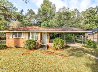 4343 Summerhill Dr, Macon, GA