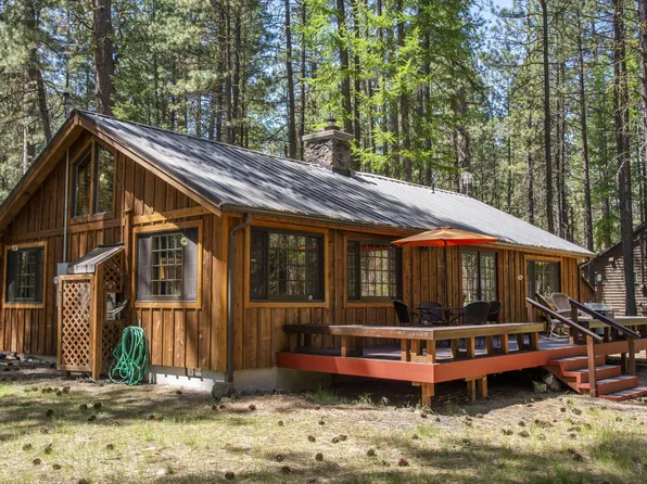 13339 SW Tract C Ln, Camp Sherman, OR 97730