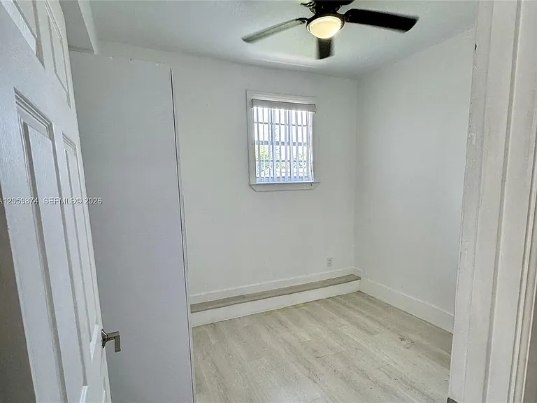 2130 Plunkett Ct — Photo 6