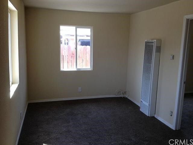 fRONT ROOM