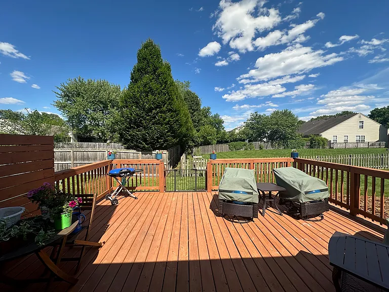 10345 Steambrook Dr — Photo 4
