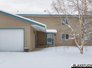 1215 Sutton Loop, Fairbanks, AK 99701