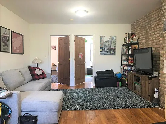 Rented by Brooklyn Heights Real Estate Inc | media 5