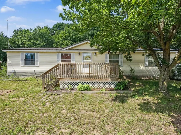 5847 W Austrian Pine Ln, Grant, MI 49327