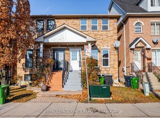 176 Wright Ave, Toronto, ON M9N 3Z2