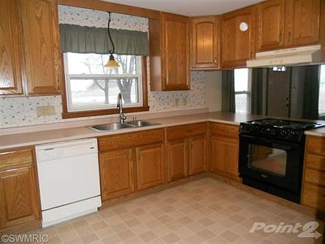 2nd image of 3791 E Napier Ave