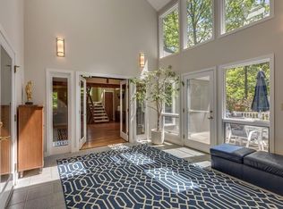 32 Forest Ave, Swampscott, MA 01907