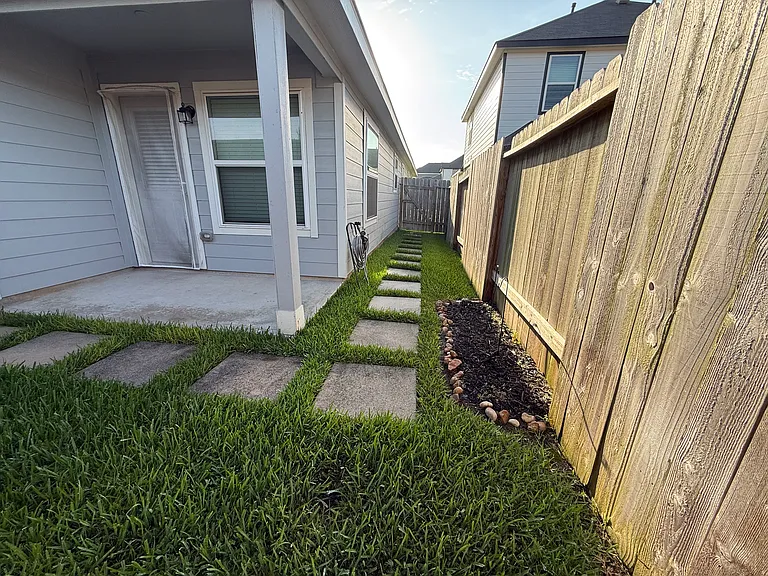 14093 Chinook Dr — Photo 34