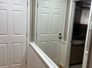 2104 S 15th St FLOOR 2, Philadelphia, PA 19145