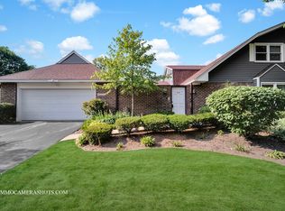 972 Dartmouth Dr, Wheaton, IL