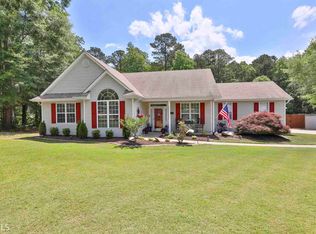 10 Chemin Pl, Sharpsburg, GA 30277