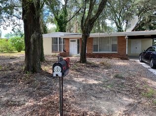 210 Mission Hills Ave, Temple Terrace, FL 33617