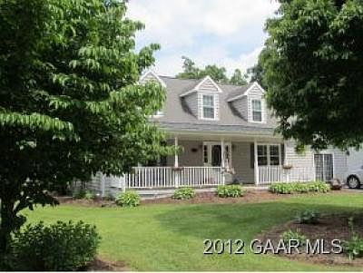 1st image of 264 Falling Rock Dr