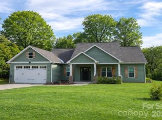 5334 Elizabeth Rd, Charlotte, NC 28269
