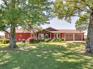 479 Rabbit Trail Rd, Leoma, TN 38468