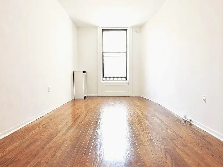 226 W 72nd St #4A — Photo 4