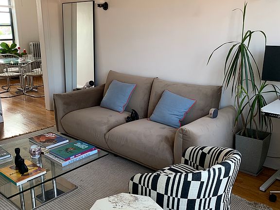 2nd image of 1927 N Drake Ave APT 3E