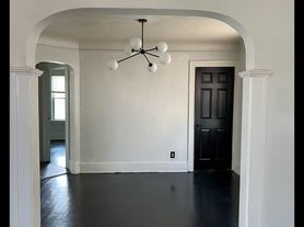 15849 Indiana St, Detroit, MI