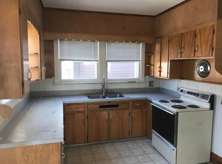 213 Michigan Ave, Sturgis, MI 49091