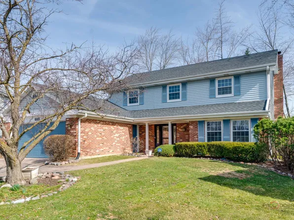 1111 Whitman Pl, Vernon Hills, IL 60061
