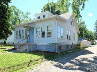 2012 W Alice Ave, Peoria, IL 61604