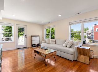 583 Main St #583, Medford, MA 02155