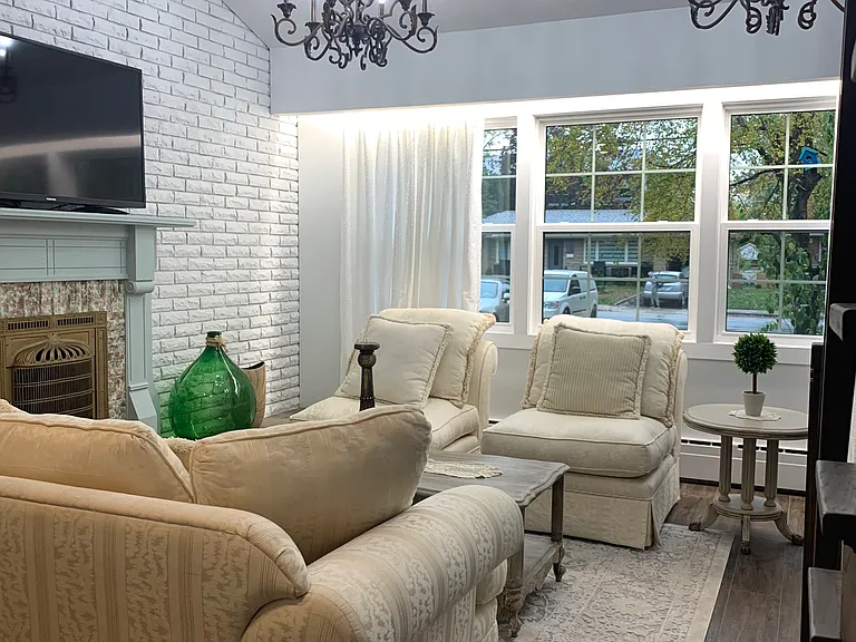 2014 Edinburgh Dr — Photo 7
