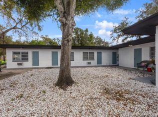 715 16th Ave NW, Largo, FL 33770