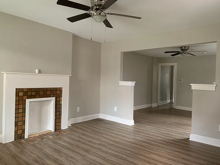 1307 Oakwood Ave — Photo 10