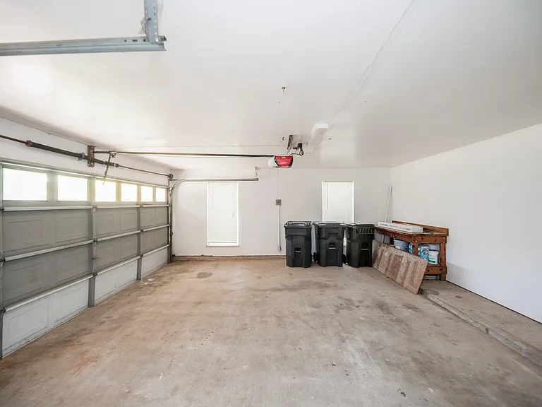 2903 Pepper Wood Dr — Photo 27