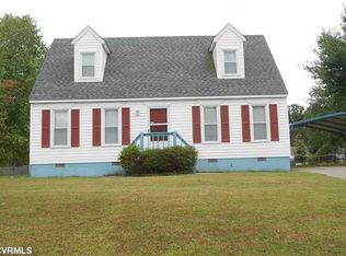 13717 Willowynde Ct, Chester, VA 23836