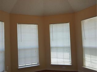 1329 Maple Ridge Dr, Mesquite, TX 75149