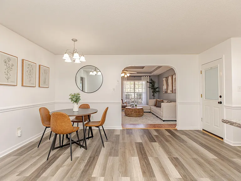 225 Stirling Bridge Dr — Photo 28