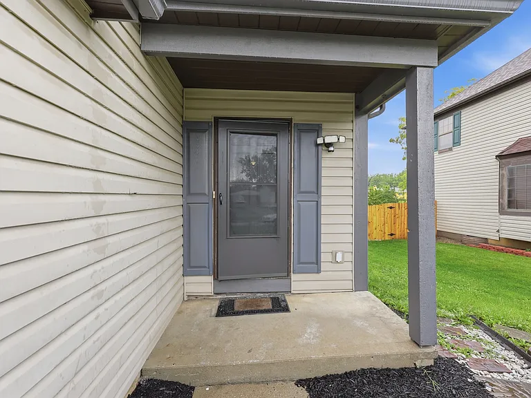 1600 Rock Creek Dr — Photo 6