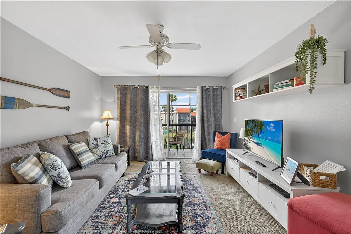 1 bed, 714 sqft, $2,500 — Photo 1