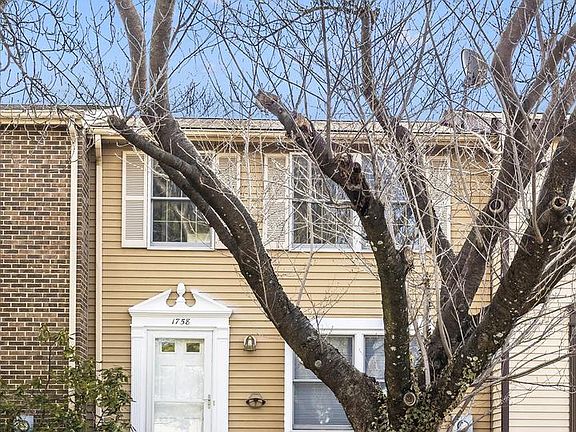 2nd image of 1758 Springfield Ln