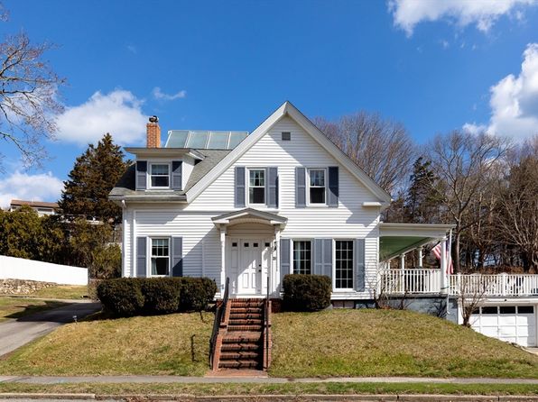 394 Sandwich St, Plymouth, MA 02360