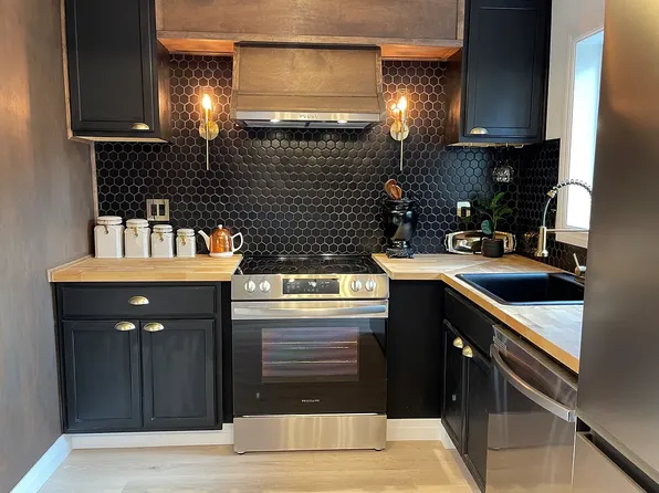 7 on Seventh, 1735 SE 7th Ave APT G, Camas, WA 98607