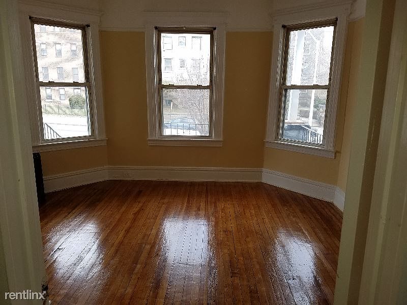 2nd image of 507 Park Ave #3