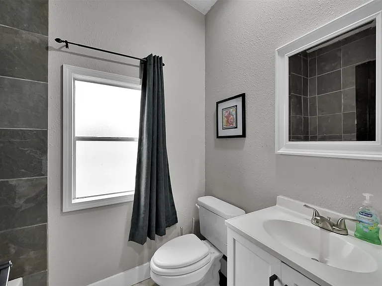 22603 Tuwa Rd — Photo 22