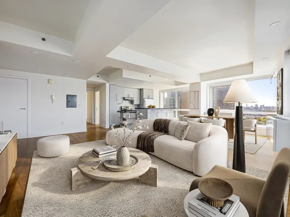 440 Kent Avenue image 5 of 10