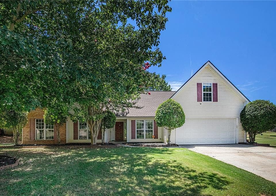 1st image of 405 Windsor Brook Ln