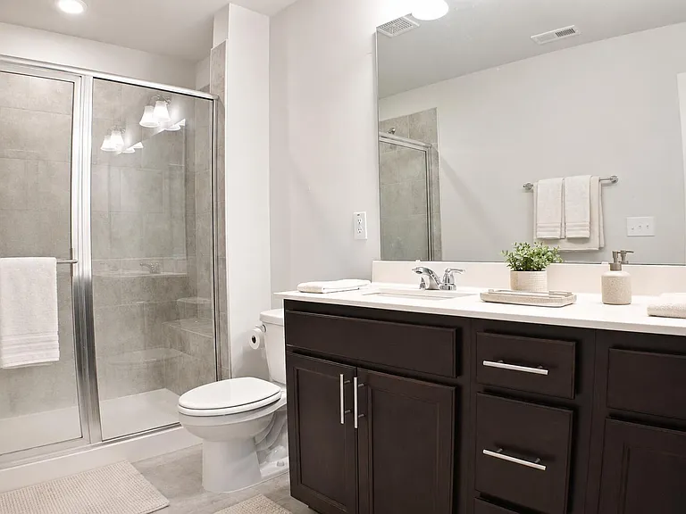 225 Peebles Dr — Photo 11