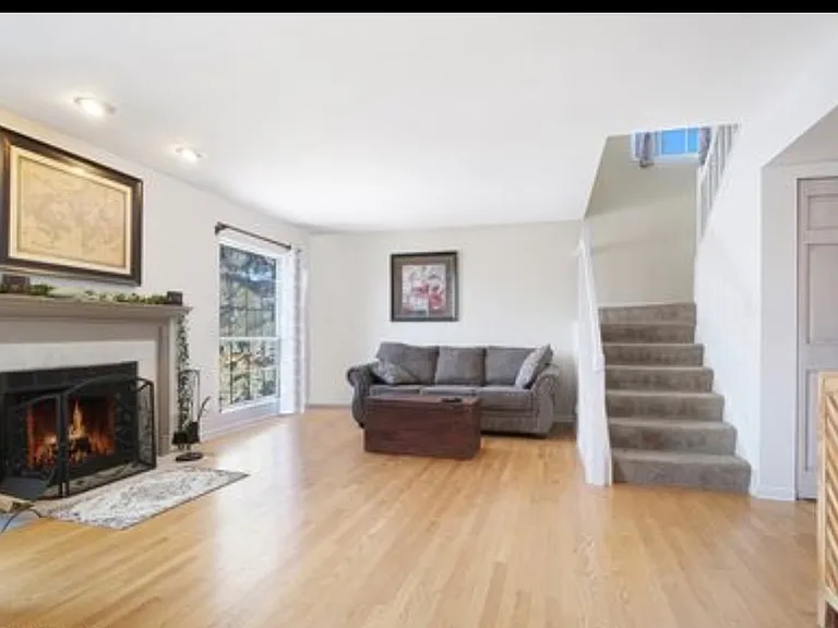 930 Oak Ridge Dr — Photo 7